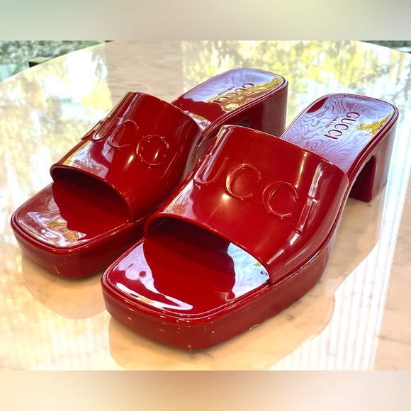 Platform Slides, rubber, logo, glossy red, practically new,...